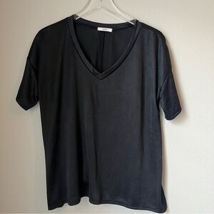 Cherish V-Neckline Side Slit Black T Shirt Size Small